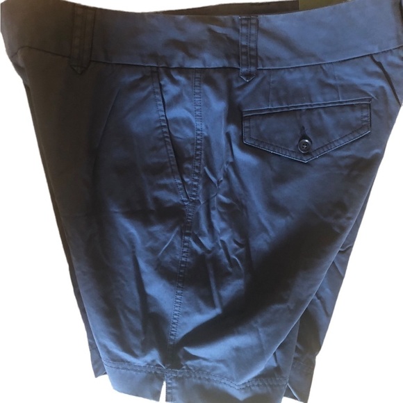Eddie Bauer Mercer Fit Navy Casual Mid Rise Short Sz. 14R Walking Hiking Stretch - Picture 2 of 6